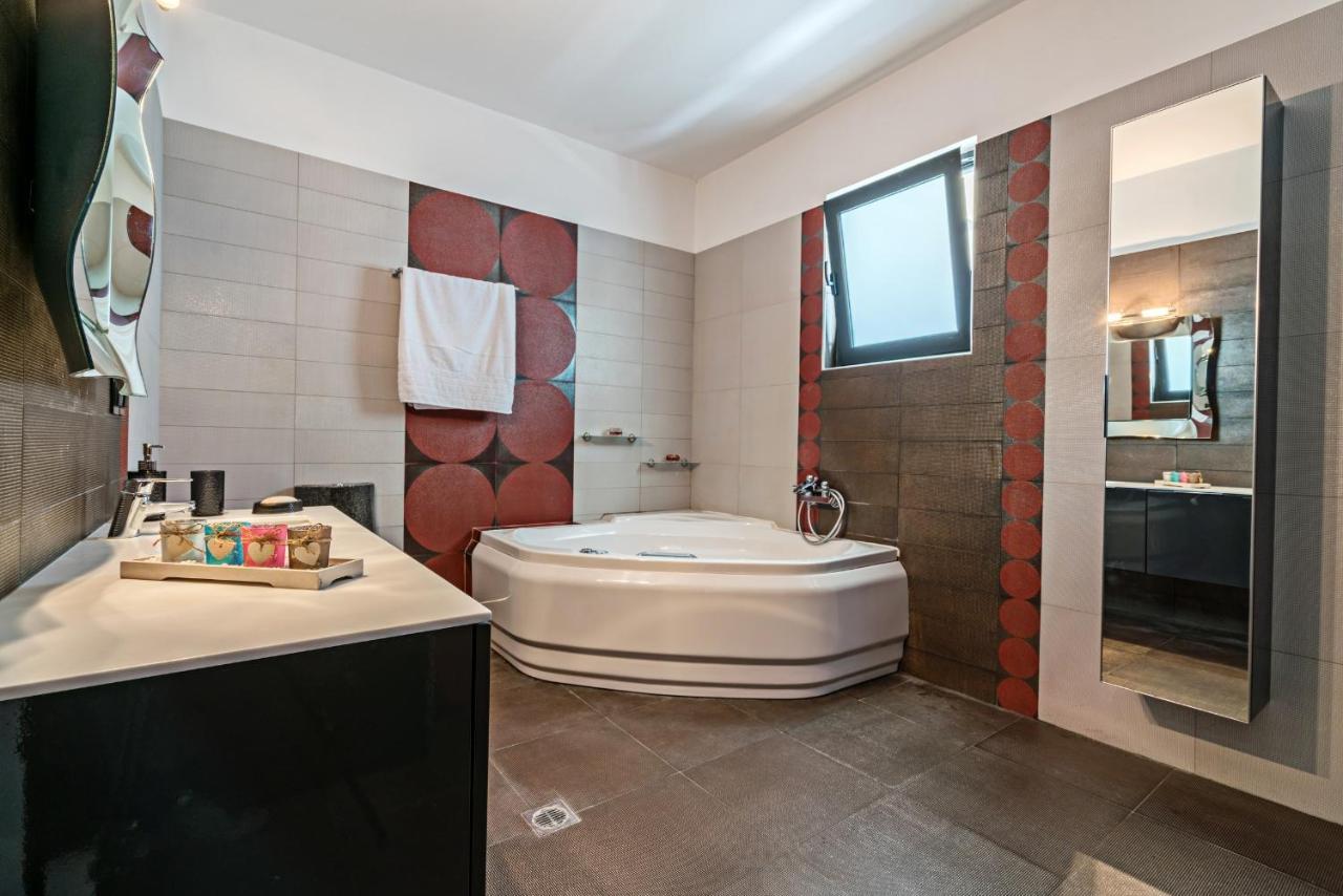 Alkistis Villa With Amazing Sea View Maroulas Luaran gambar